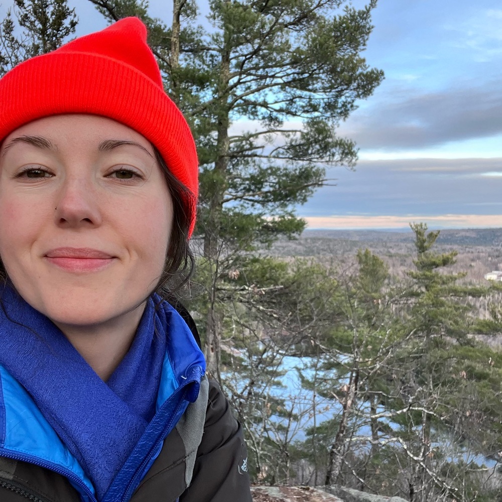 Meet your Posher, Hannah